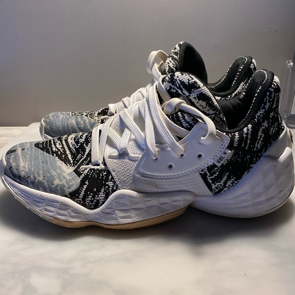 Harden Vol 4 Ball Shoes